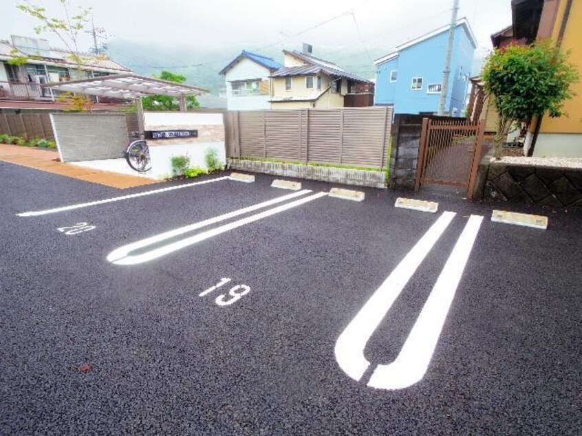  東海道本線/静岡駅 バス23分服織中学校前下車:停歩2分 1-2階 築35年