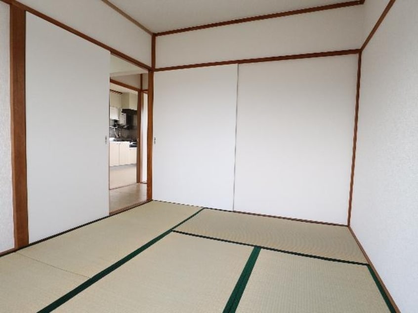  東海道本線/静岡駅 バス21分新伝馬下車:停歩4分 3階 築42年
