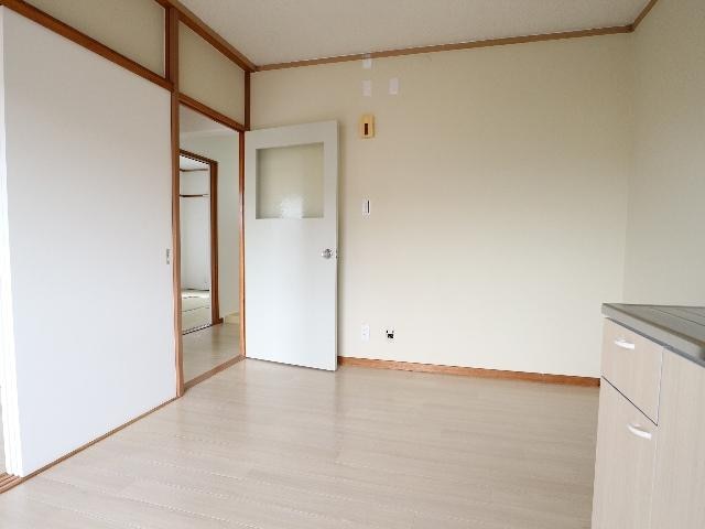  東海道本線/静岡駅 バス21分新伝馬下車:停歩4分 3階 築42年
