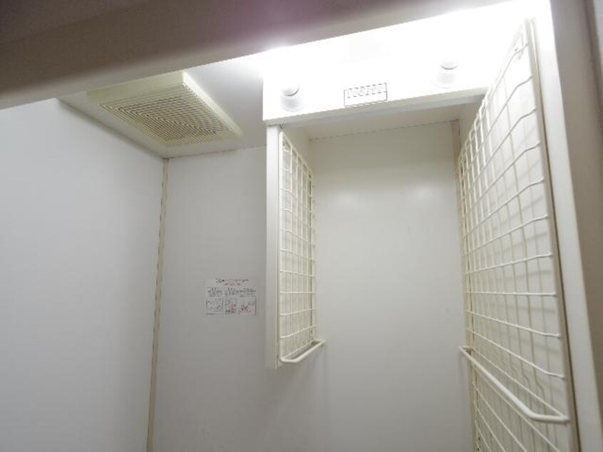  東海道本線/静岡駅 バス23分田町四丁目下車:停歩3分 2階 築35年