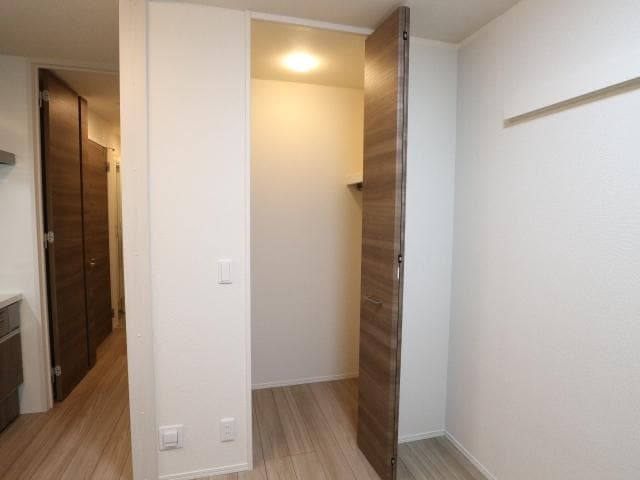  東海道本線/静岡駅 バス11分三松下車:停歩7分 2階 築3年