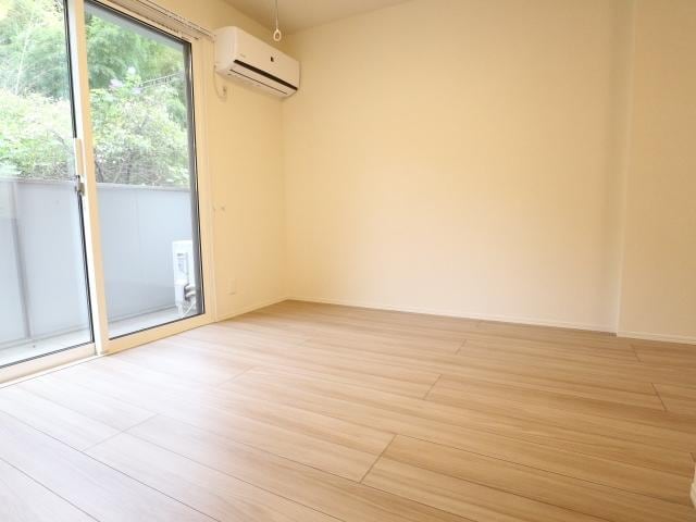  東海道本線/静岡駅 バス11分三松下車:停歩7分 2階 築3年