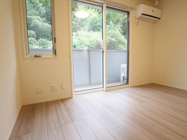  東海道本線/静岡駅 バス11分三松下車:停歩7分 2階 築3年