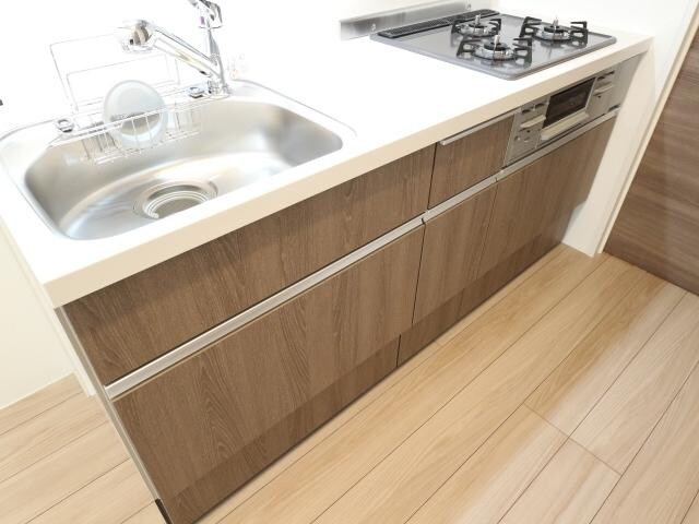  東海道本線/静岡駅 バス11分三松下車:停歩7分 2階 築3年