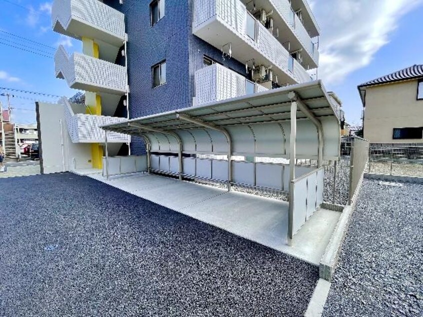  東海道本線/安倍川駅 徒歩6分 3階 築3年