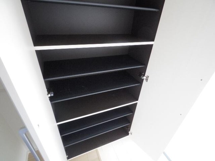  東海道本線/静岡駅 バス26分御新田上下車:停歩4分 1階 築3年