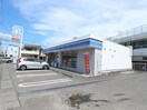 ローソン静岡古庄店(コンビニ)まで395m 静岡鉄道静岡清水線/古庄駅 徒歩9分 1階 築1年