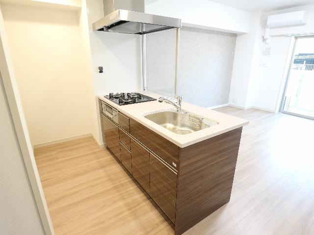 同物件同タイプ 東海道本線/静岡駅 徒歩10分 7階 築2年