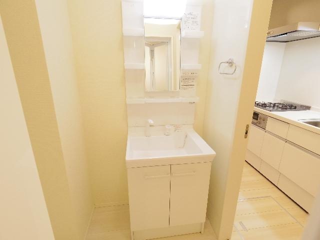  静岡鉄道静岡清水線/新静岡駅 徒歩15分 1階 築3年