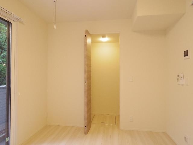  静岡鉄道静岡清水線/新静岡駅 徒歩15分 1階 築3年