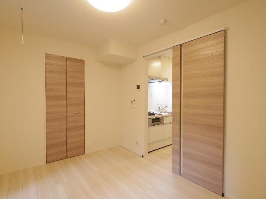  静岡鉄道静岡清水線/新静岡駅 徒歩15分 1階 築3年