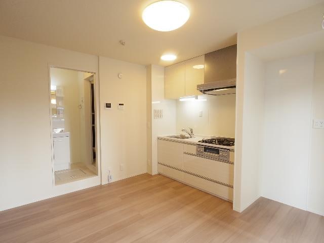  静岡鉄道静岡清水線/新静岡駅 徒歩15分 3階 築3年