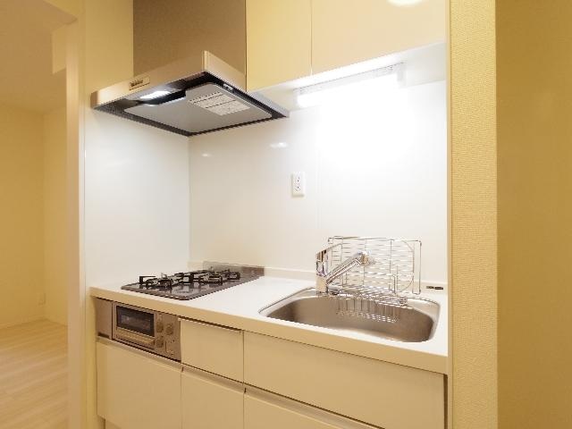  静岡鉄道静岡清水線/新静岡駅 徒歩15分 1階 築3年