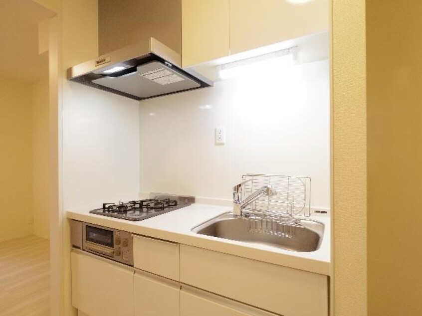  静岡鉄道静岡清水線/新静岡駅 徒歩15分 1階 築3年