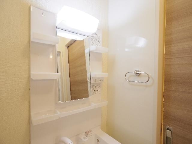  静岡鉄道静岡清水線/新静岡駅 徒歩15分 1階 築3年