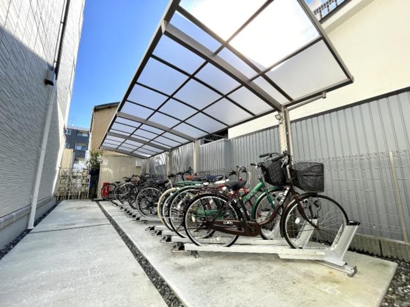  東海道本線/静岡駅 徒歩17分 2階 築3年