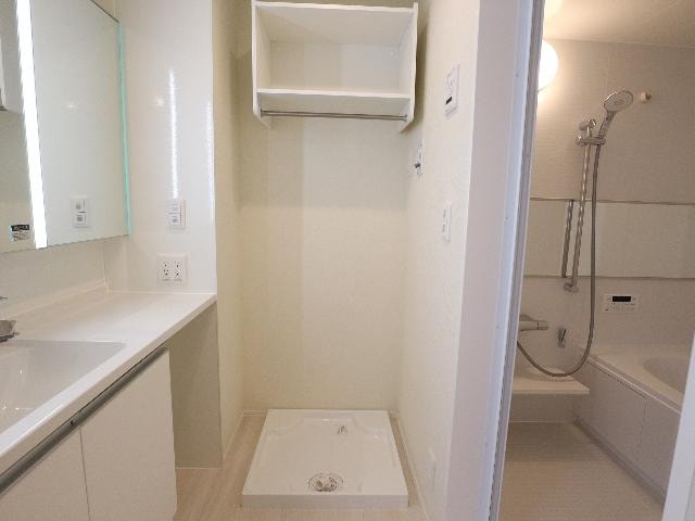  東海道本線/静岡駅 徒歩17分 2階 築3年