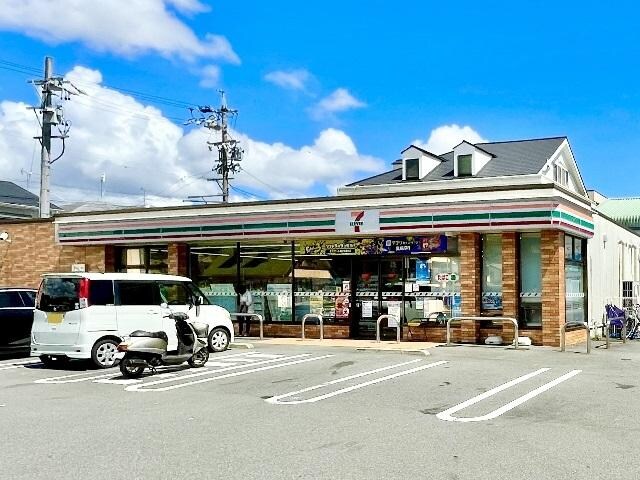 セブンイレブン静岡寺田店(コンビニ)まで216m 東海道本線/安倍川駅 徒歩9分 1階 築57年