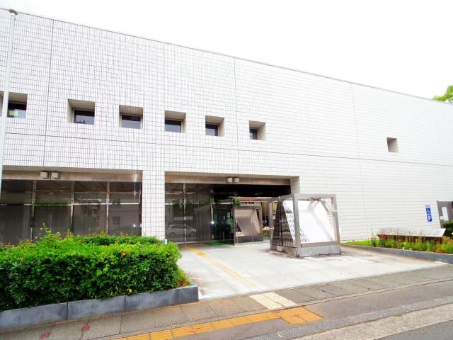 静岡市立中央図書館(図書館)まで735m 東海道本線/静岡駅 バス18分安東二丁目北下車:停歩3分 3階 築2年