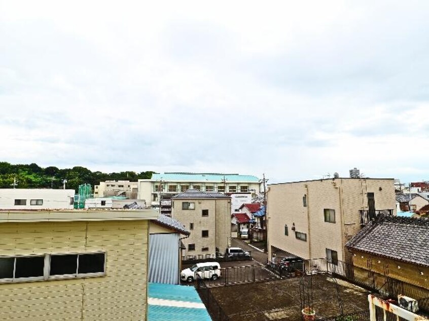  東海道本線/静岡駅 バス13分横内町静岡学園入口下車:停歩2分 3階 築50年