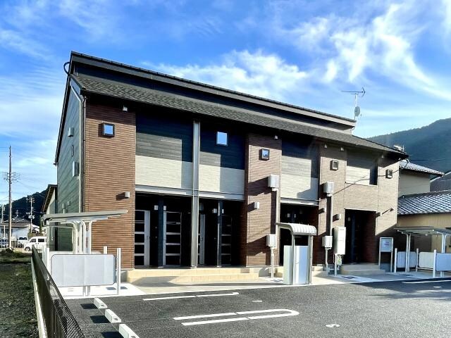  東海道本線/静岡駅 バス27分県工業技術研究所下車:停歩5分 1階 築1年