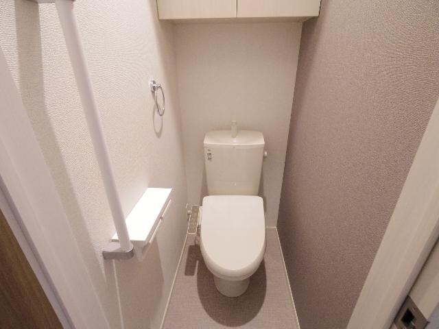  東海道本線/静岡駅 バス27分県工業技術研究所下車:停歩5分 1階 築1年