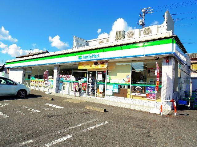 ファミリーマート静岡沓谷五丁目店(コンビニ)まで115m 静岡鉄道静岡清水線/長沼駅 徒歩13分 1階 1年未満