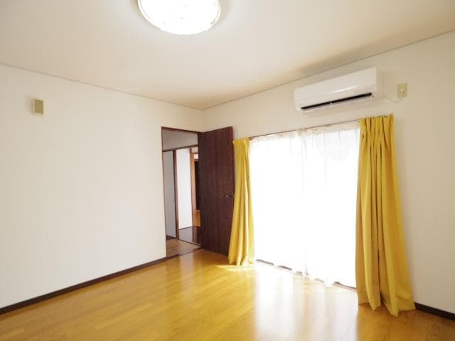  東海道本線/静岡駅 バス33分羽高下車:停歩5分 1階 築40年