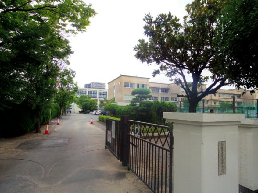 静岡市立豊田中学校(中学校/中等教育学校)まで2955m 東海道本線/東静岡駅 徒歩7分 2階 建築中