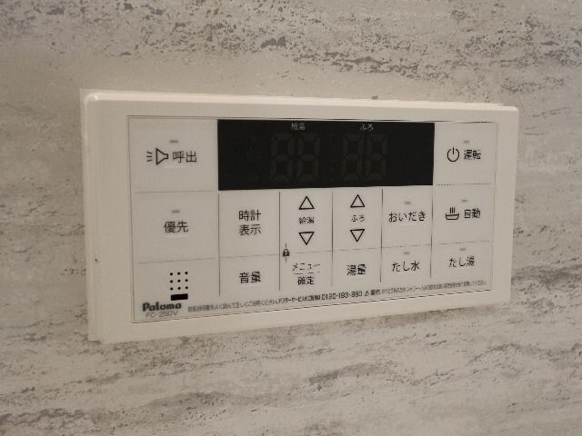  東海道本線/静岡駅 バス16分千代田一丁目下車:停歩1分 1-2階 1年未満