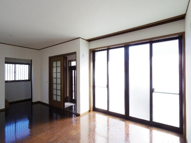  東海道本線/静岡駅 バス31分新丸子下車:停歩6分 1-2階 築29年