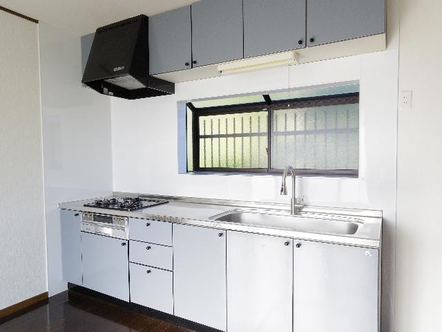  東海道本線/静岡駅 バス31分新丸子下車:停歩6分 1-2階 築29年