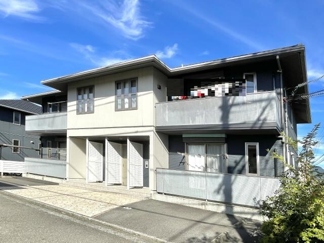  東海道本線/静岡駅 バス23分伊呂波町下車:停歩6分 1階 築17年