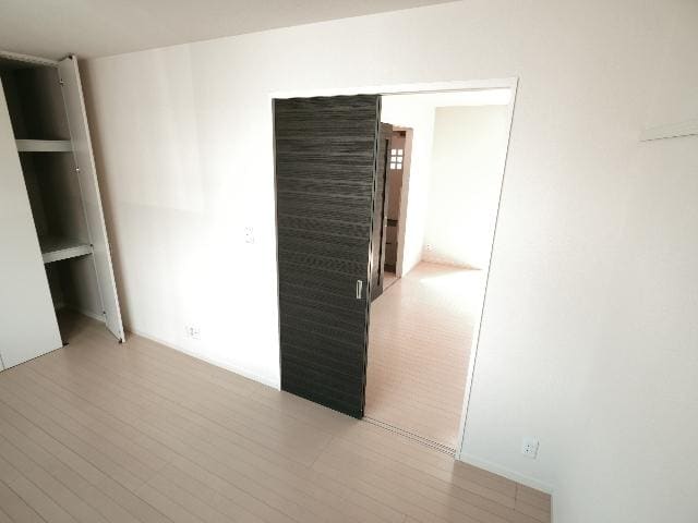  東海道本線/静岡駅 バス23分伊呂波町下車:停歩6分 1階 築17年