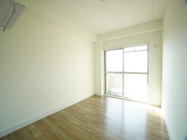  東海道本線/安倍川駅 徒歩14分 2階 築41年