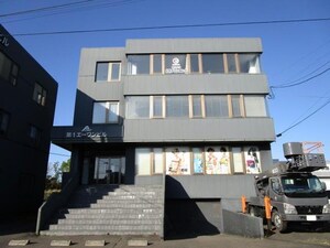 第1エ－ワンビル