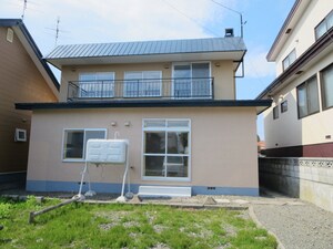 堀川町6-5貸家