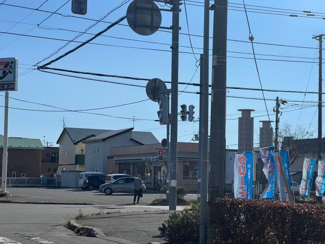 セブンイレブン釧路文苑1丁目店(コンビニ)まで440m レオパレスふみぞの