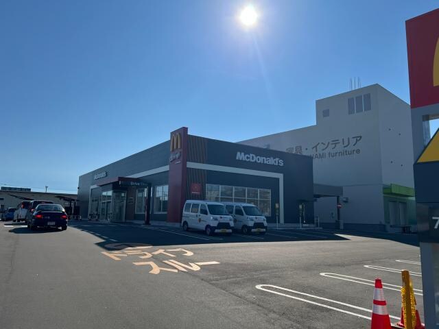マクドナルド釧路桂木店(その他飲食（ファミレスなど）)まで853m サンハイツ