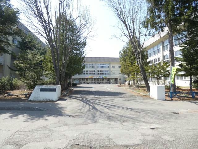帯広小学校(小学校)まで850m NC西3･4ﾏﾝｼｮﾝ