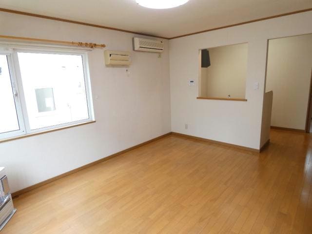  西1南24借家