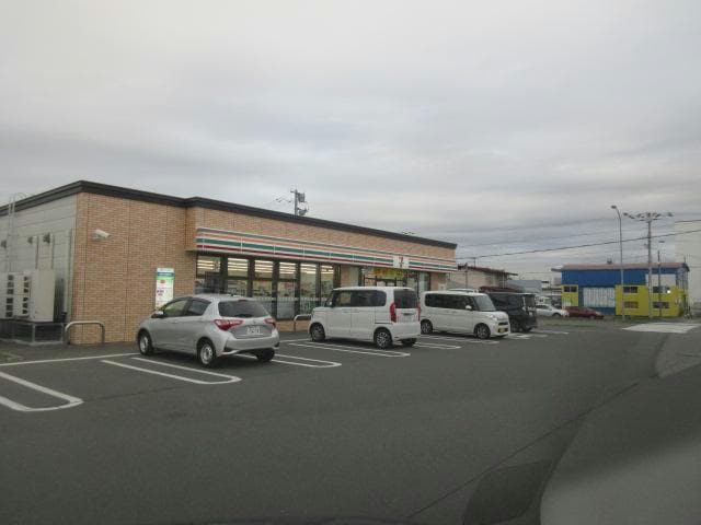 セブンイレブン十勝大橋店(コンビニ)まで307m ヴィスタサⅠ