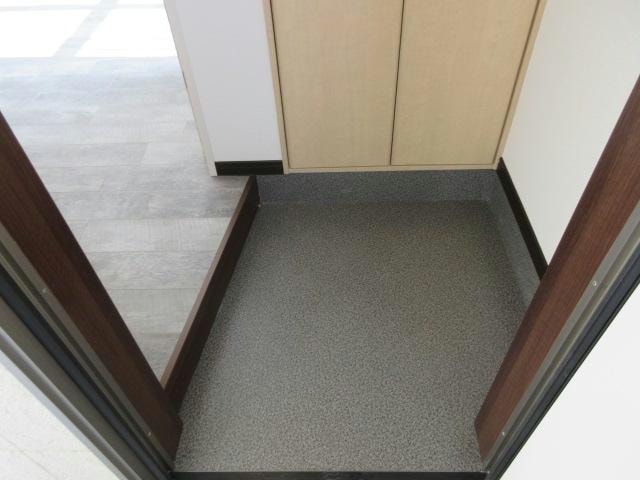  ﾘｳﾞｪｰﾙT