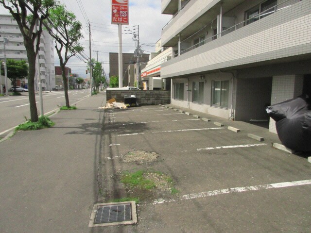  札幌市営地下鉄東豊線/元町駅 徒歩11分 2階 築33年