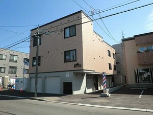 サンテラス元町III