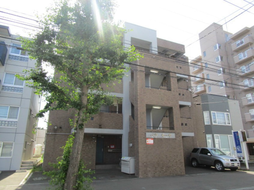  札幌市営地下鉄東豊線/元町駅 徒歩10分 2階 築35年