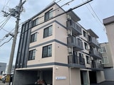 メニーズコート元町北