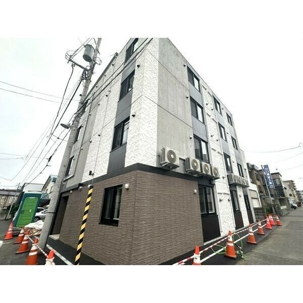  札幌市営地下鉄東豊線/東区役所前駅 徒歩6分 3階 1年未満