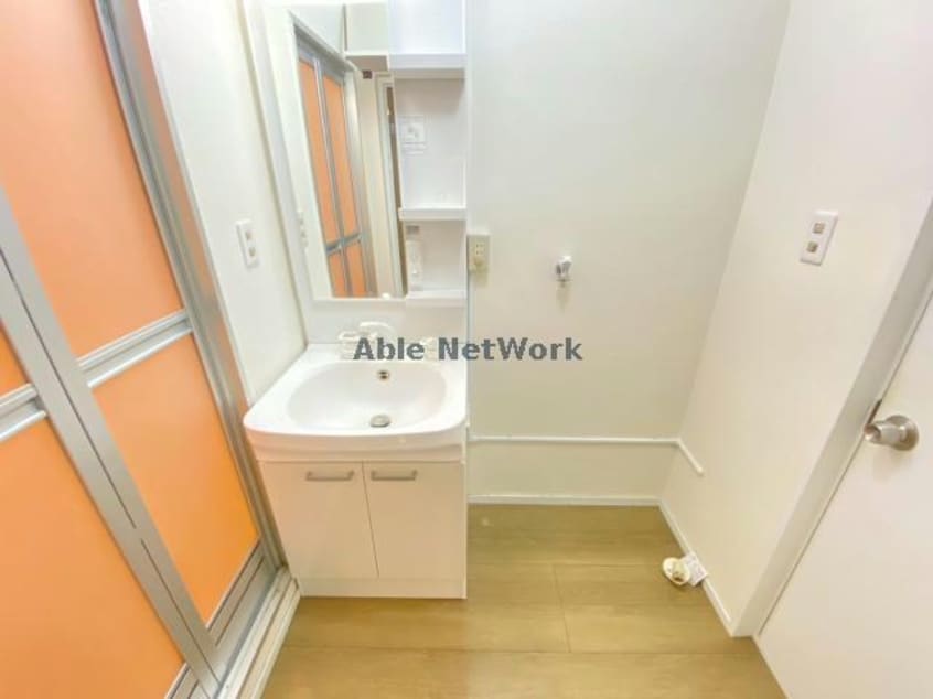  第5梅香園ビル（国府）