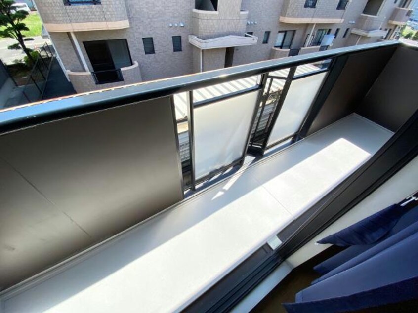  サンライフ山脈